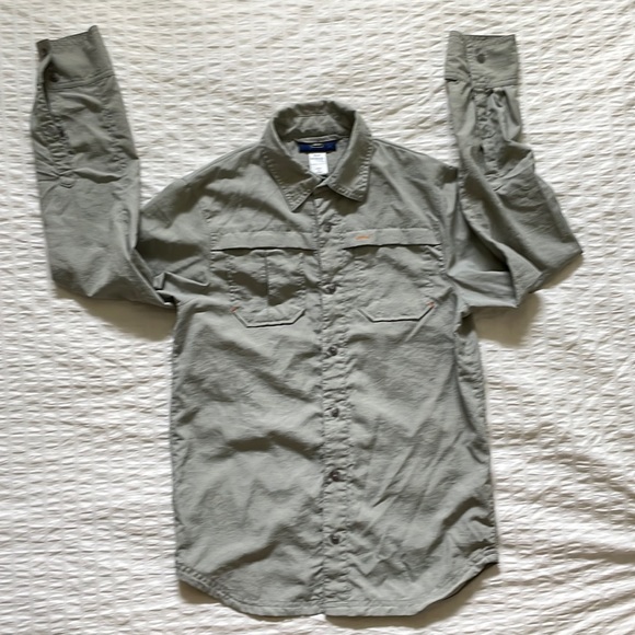 REI Boy’s Sahara long sleeve shirt size Medium (10-12) - Picture 1 of 5
